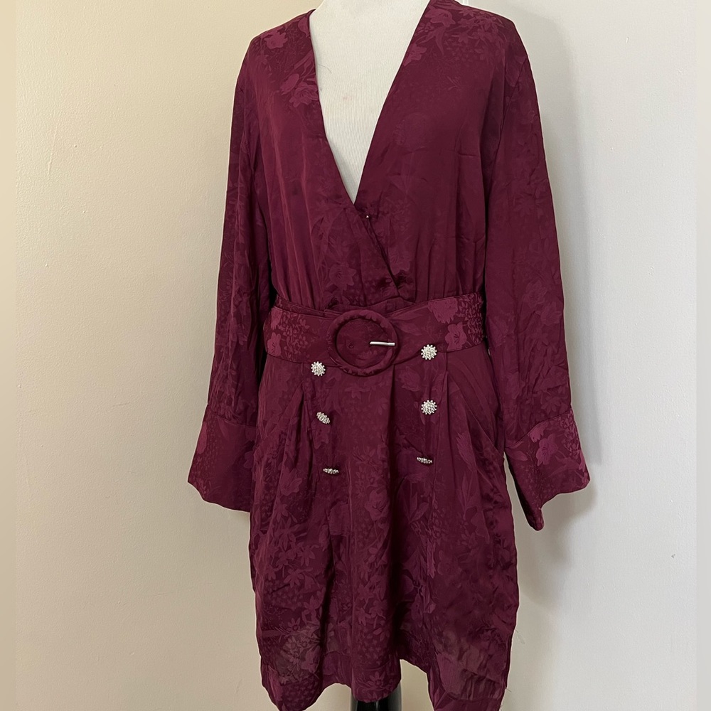 In Good Condition Only Worn Once! - image 2